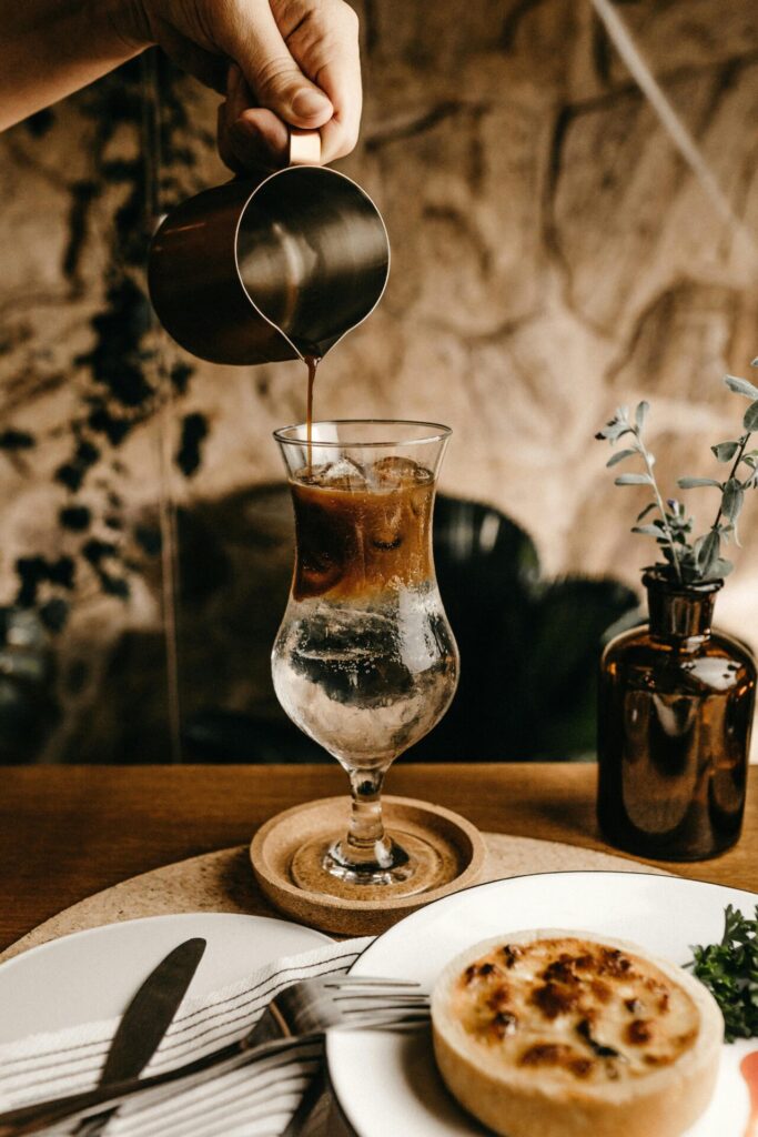 Serving coffee in a big glass